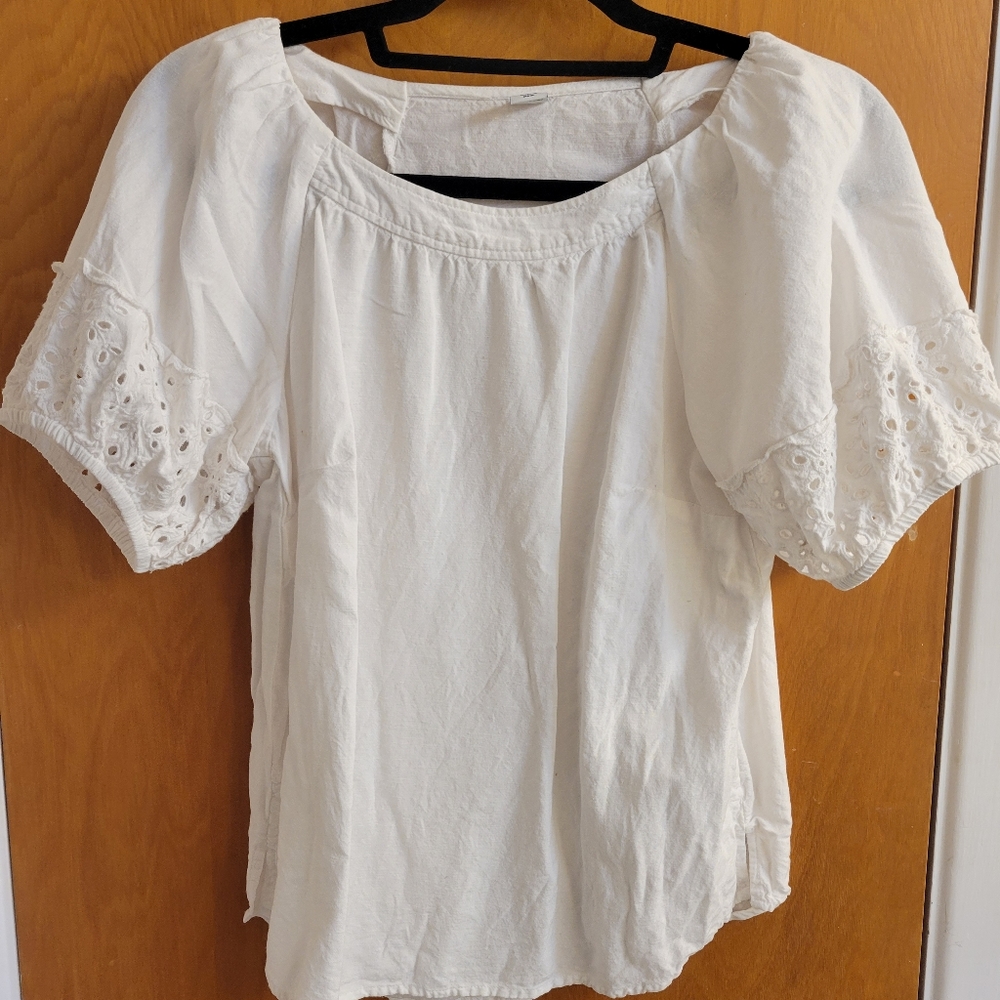 White Puffy Sleeve Blouse